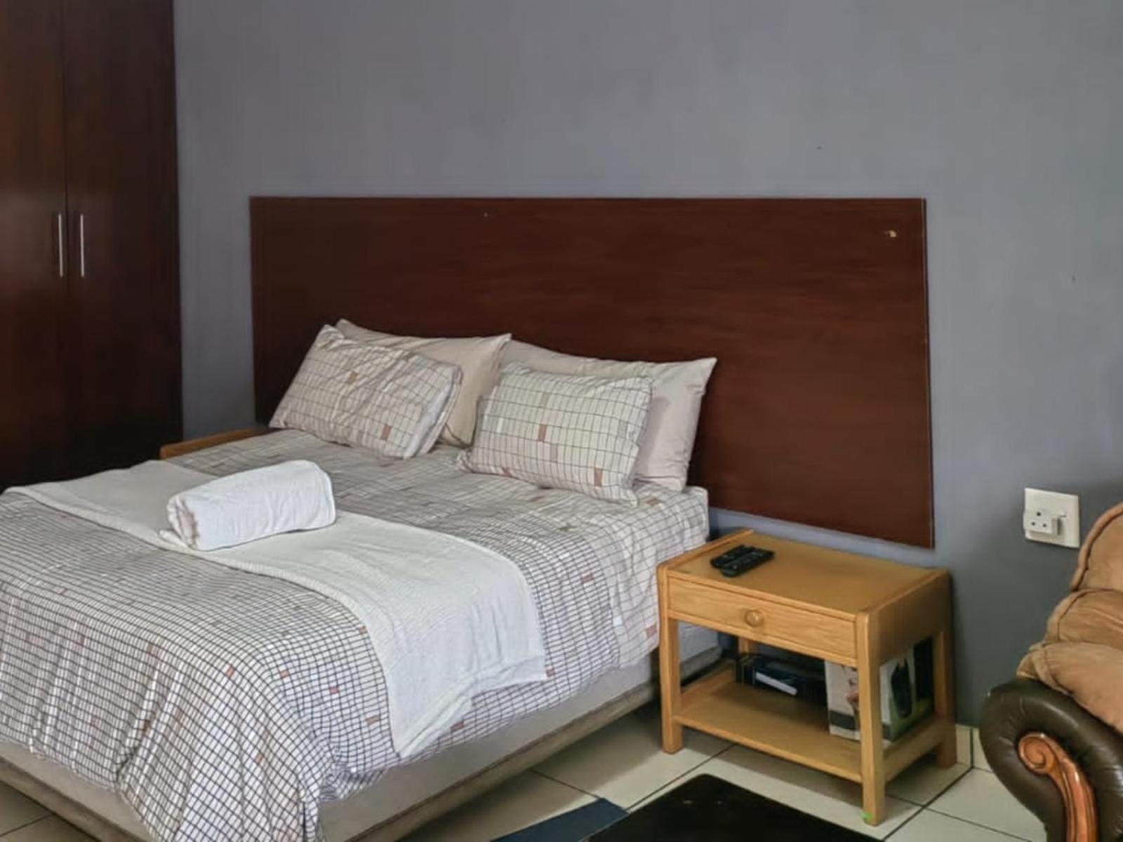 Sibahlenomhlambi Guesthouse Springs  Room photo